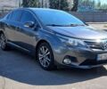 Сірий Тойота Авенсіс, об'ємом двигуна 2 л та пробігом 203 тис. км за 11000 $, фото 1 на Automoto.ua