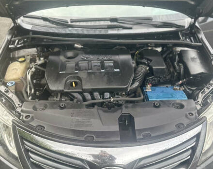 Серый Тойота Авенсис, объемом двигателя 1.8 л и пробегом 250 тыс. км за 9200 $, фото 11 на Automoto.ua