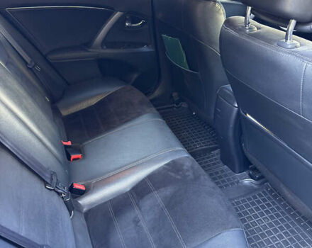 Серый Тойота Авенсис, объемом двигателя 1.99 л и пробегом 145 тыс. км за 14999 $, фото 4 на Automoto.ua