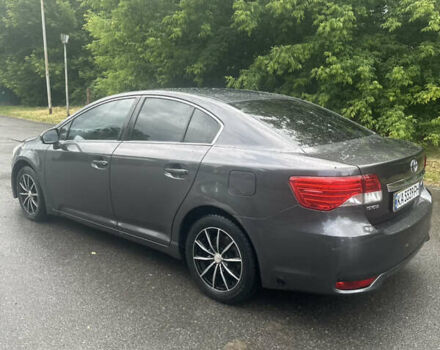 Серый Тойота Авенсис, объемом двигателя 1.8 л и пробегом 250 тыс. км за 9200 $, фото 6 на Automoto.ua