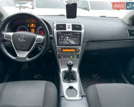 Серый Тойота Авенсис, объемом двигателя 1.8 л и пробегом 202 тыс. км за 12800 $, фото 24 на Automoto.ua