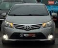 Серый Тойота Авенсис, объемом двигателя 1.8 л и пробегом 202 тыс. км за 12800 $, фото 3 на Automoto.ua