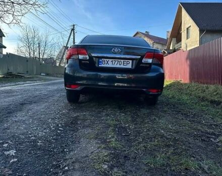 Серый Тойота Авенсис, объемом двигателя 2 л и пробегом 284 тыс. км за 9200 $, фото 9 на Automoto.ua