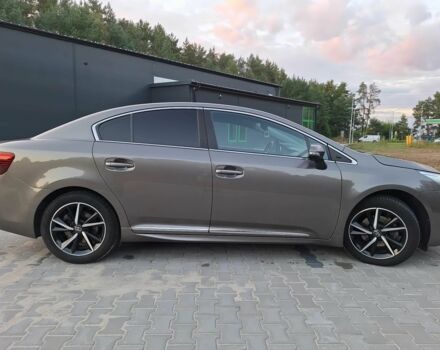 Серый Тойота Авенсис, объемом двигателя 1.8 л и пробегом 78 тыс. км за 4800 $, фото 7 на Automoto.ua