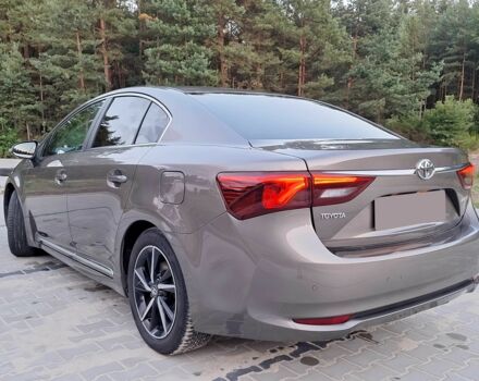 Серый Тойота Авенсис, объемом двигателя 1.8 л и пробегом 78 тыс. км за 4800 $, фото 6 на Automoto.ua