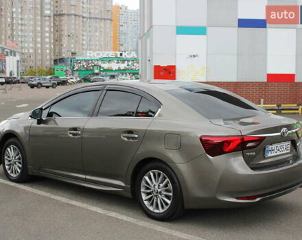 Серый Тойота Авенсис, объемом двигателя 1.8 л и пробегом 156 тыс. км за 15600 $, фото 14 на Automoto.ua