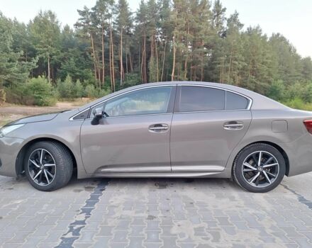 Серый Тойота Авенсис, объемом двигателя 1.8 л и пробегом 78 тыс. км за 4800 $, фото 3 на Automoto.ua