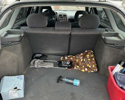 Серый Тойота Авенсис, объемом двигателя 1.8 л и пробегом 366 тыс. км за 2000 $, фото 2 на Automoto.ua