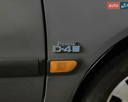 Серый Тойота Авенсис, объемом двигателя 2 л и пробегом 418 тыс. км за 2000 $, фото 15 на Automoto.ua