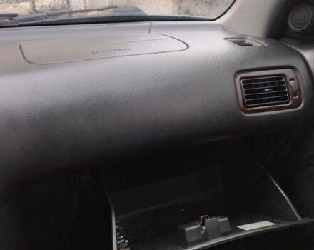 Серый Тойота Авенсис, объемом двигателя 1.8 л и пробегом 427 тыс. км за 4250 $, фото 10 на Automoto.ua