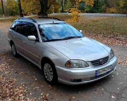 Серый Тойота Авенсис, объемом двигателя 2 л и пробегом 360 тыс. км за 2000 $, фото 1 на Automoto.ua