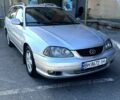 Сірий Тойота Авенсіс, об'ємом двигуна 2 л та пробігом 185 тис. км за 2999 $, фото 1 на Automoto.ua