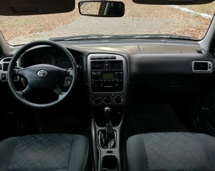 Серый Тойота Авенсис, объемом двигателя 2 л и пробегом 360 тыс. км за 2000 $, фото 6 на Automoto.ua