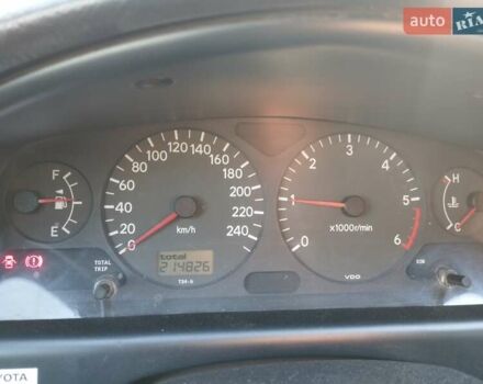 Серый Тойота Авенсис, объемом двигателя 2 л и пробегом 214 тыс. км за 3500 $, фото 3 на Automoto.ua