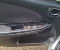 Серый Тойота Авенсис, объемом двигателя 2 л и пробегом 450 тыс. км за 4000 $, фото 7 на Automoto.ua