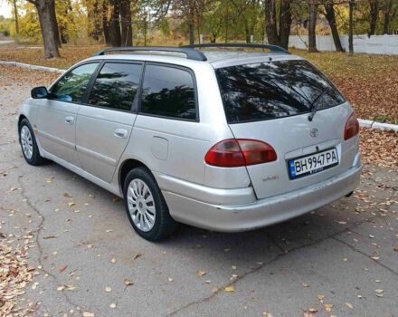 Серый Тойота Авенсис, объемом двигателя 2 л и пробегом 360 тыс. км за 2000 $, фото 2 на Automoto.ua