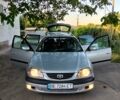 Серый Тойота Авенсис, объемом двигателя 2 л и пробегом 226 тыс. км за 3500 $, фото 1 на Automoto.ua