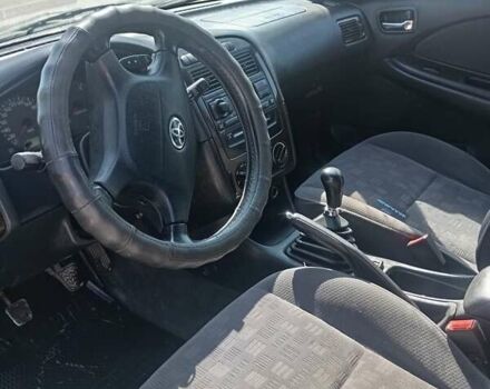 Серый Тойота Авенсис, объемом двигателя 2.01 л и пробегом 300 тыс. км за 3499 $, фото 4 на Automoto.ua