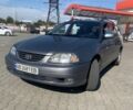 Серый Тойота Авенсис, объемом двигателя 2 л и пробегом 356 тыс. км за 4216 $, фото 1 на Automoto.ua