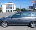 Серый Тойота Авенсис, объемом двигателя 2 л и пробегом 350 тыс. км за 4000 $, фото 1 на Automoto.ua