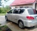 Сірий Тойота Авенсіс, об'ємом двигуна 2 л та пробігом 300 тис. км за 6500 $, фото 1 на Automoto.ua