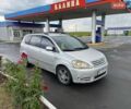 Серый Тойота Авенсис, объемом двигателя 2 л и пробегом 557 тыс. км за 2195 $, фото 1 на Automoto.ua