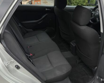 Сірий Тойота Авенсіс, об'ємом двигуна 2 л та пробігом 300 тис. км за 3290 $, фото 9 на Automoto.ua