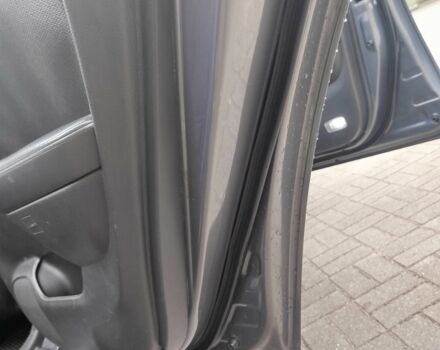 Сірий Тойота Авенсіс, об'ємом двигуна 2 л та пробігом 335 тис. км за 4000 $, фото 19 на Automoto.ua