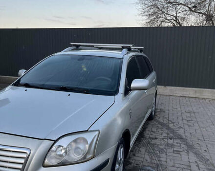 Сірий Тойота Авенсіс, об'ємом двигуна 2 л та пробігом 323 тис. км за 4600 $, фото 1 на Automoto.ua
