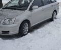 Серый Тойота Авенсис, объемом двигателя 2 л и пробегом 255 тыс. км за 4500 $, фото 1 на Automoto.ua