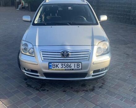 Сірий Тойота Авенсіс, об'ємом двигуна 1.8 л та пробігом 290 тис. км за 5000 $, фото 1 на Automoto.ua