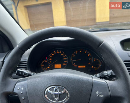 Серый Тойота Авенсис, объемом двигателя 1.79 л и пробегом 239 тыс. км за 4900 $, фото 10 на Automoto.ua