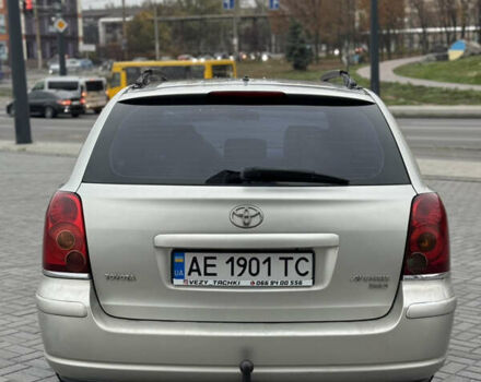 Сірий Тойота Авенсіс, об'ємом двигуна 2 л та пробігом 373 тис. км за 4450 $, фото 3 на Automoto.ua