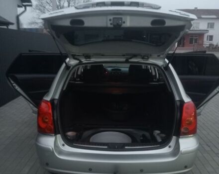 Сірий Тойота Авенсіс, об'ємом двигуна 2.4 л та пробігом 216 тис. км за 5859 $, фото 7 на Automoto.ua