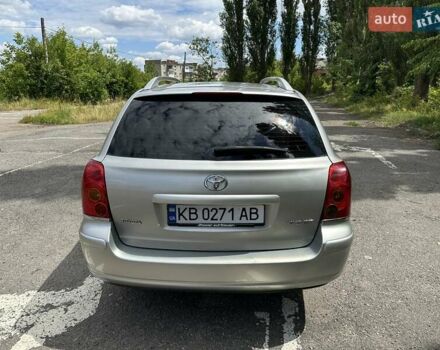 Серый Тойота Авенсис, объемом двигателя 1.8 л и пробегом 257 тыс. км за 5400 $, фото 7 на Automoto.ua