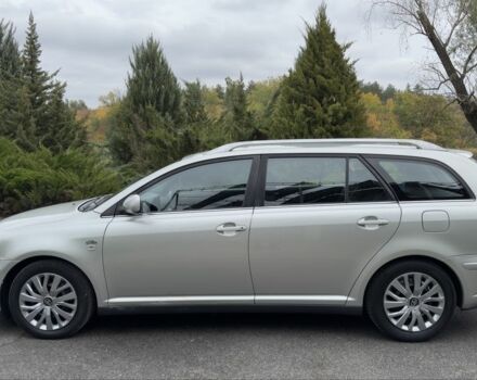 Сірий Тойота Авенсіс, об'ємом двигуна 2 л та пробігом 300 тис. км за 3290 $, фото 7 на Automoto.ua