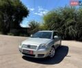 Серый Тойота Авенсис, объемом двигателя 2 л и пробегом 255 тыс. км за 5490 $, фото 1 на Automoto.ua