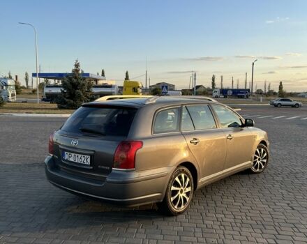 Серый Тойота Авенсис, объемом двигателя 0 л и пробегом 350 тыс. км за 2700 $, фото 2 на Automoto.ua