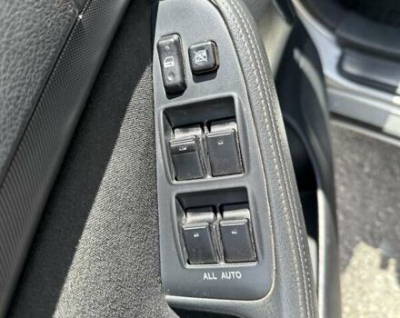 Серый Тойота Авенсис, объемом двигателя 1.8 л и пробегом 257 тыс. км за 5400 $, фото 21 на Automoto.ua