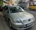 Серый Тойота Авенсис, объемом двигателя 2 л и пробегом 209 тыс. км за 6400 $, фото 1 на Automoto.ua