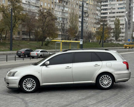 Сірий Тойота Авенсіс, об'ємом двигуна 2 л та пробігом 373 тис. км за 4450 $, фото 1 на Automoto.ua