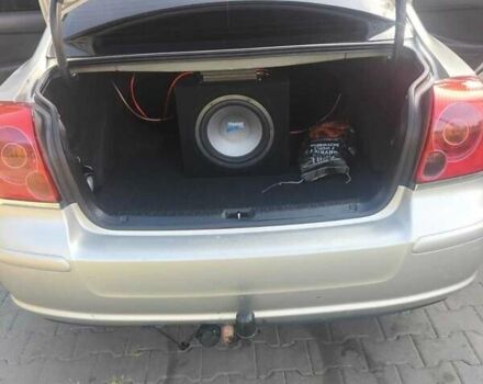 Серый Тойота Авенсис, объемом двигателя 2 л и пробегом 200 тыс. км за 5200 $, фото 9 на Automoto.ua