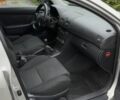 Сірий Тойота Авенсіс, об'ємом двигуна 2 л та пробігом 300 тис. км за 3290 $, фото 8 на Automoto.ua