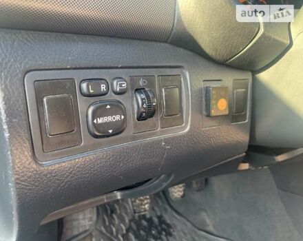 Сірий Тойота Авенсіс, об'ємом двигуна 1.8 л та пробігом 290 тис. км за 5000 $, фото 11 на Automoto.ua