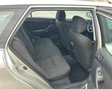 Серый Тойота Авенсис, объемом двигателя 2 л и пробегом 358 тыс. км за 2650 $, фото 7 на Automoto.ua