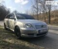 Серый Тойота Авенсис, объемом двигателя 2 л и пробегом 410 тыс. км за 4900 $, фото 1 на Automoto.ua