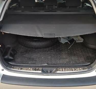 Серый Тойота Авенсис, объемом двигателя 1.6 л и пробегом 373 тыс. км за 5600 $, фото 14 на Automoto.ua