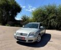 Серый Тойота Авенсис, объемом двигателя 2 л и пробегом 255 тыс. км за 5497 $, фото 1 на Automoto.ua