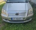 Сірий Тойота Авенсіс, об'ємом двигуна 2 л та пробігом 289 тис. км за 3150 $, фото 1 на Automoto.ua