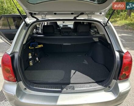 Серый Тойота Авенсис, объемом двигателя 1.8 л и пробегом 257 тыс. км за 5400 $, фото 14 на Automoto.ua